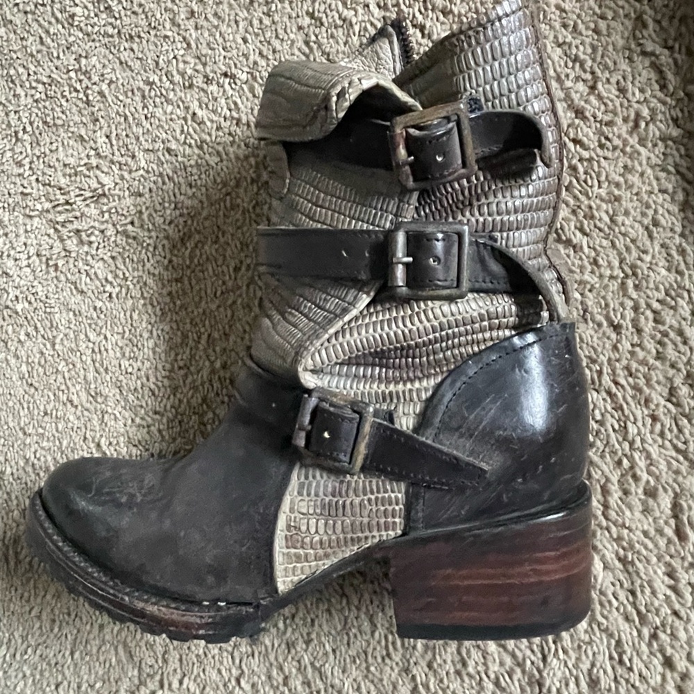 Freebird By Steven Boho Boots Size 6 Like New - image 4